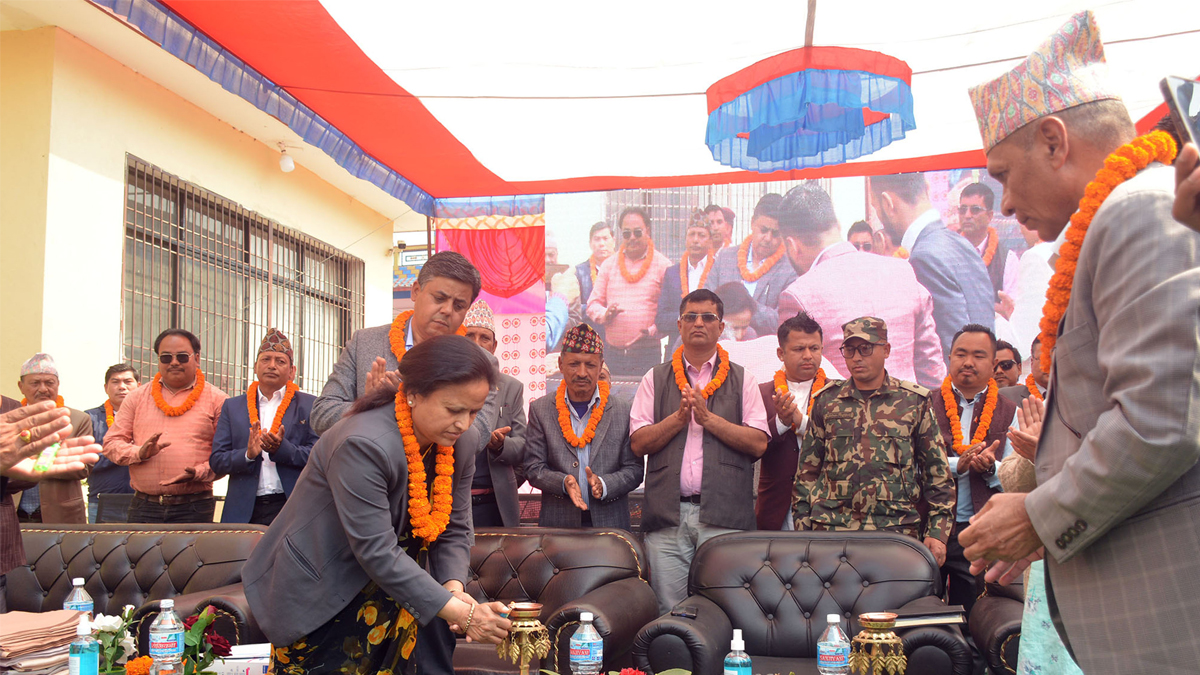 तीनै तहको सरकारलाई बलियो बनाउनुपर्छ : सञ्चारमन्त्री शर्मा